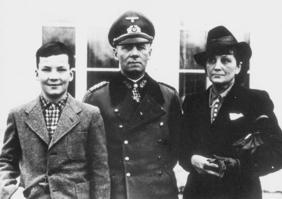 No Exit: How Rommel Was Forced To Commit Suicide