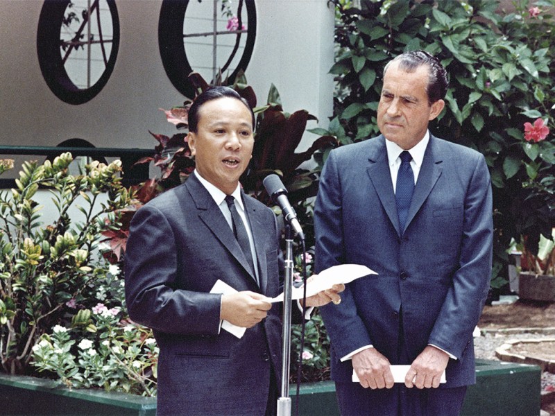 President Richard Nixon and South Vietnam's President Nguyen Van Thieu Making a Joint Statement at Midway Island 6 8 1969. (Photo by: HUM Images/Universal Images Group via Getty Images)