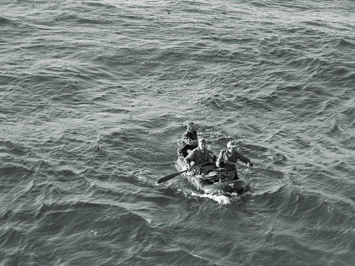 Luftwaffe unit paddling a raft in the Mediterranean
