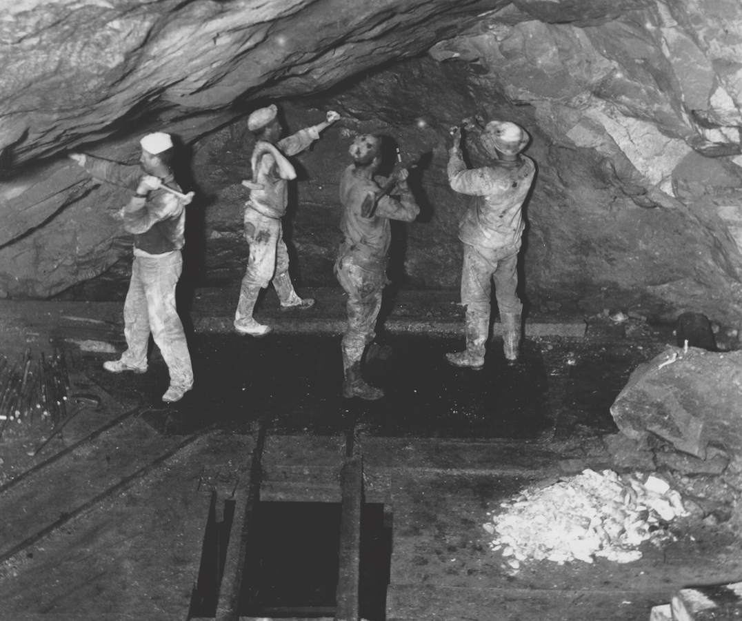 Empire miners chip away in 1900 inside a mine William Bowers Bourn had acquired 31 years earlier.
