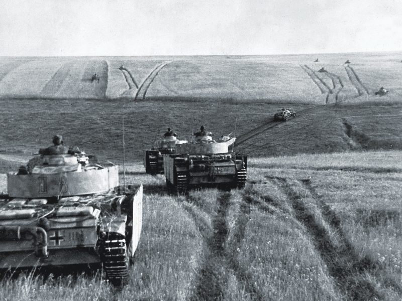 german-invasion-tanks-ukraine-ww2