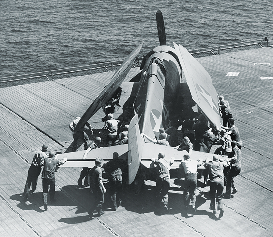 ww2-hellcat-fighter-carrier