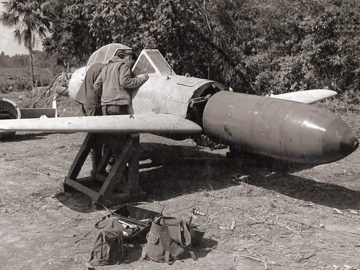 ww2-japan-ohka-suicide-plane-wreck