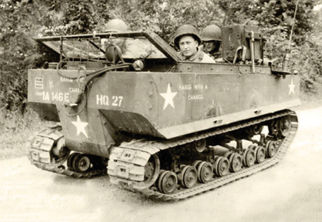 ww2-us-weasel-armored-vehicle-manned