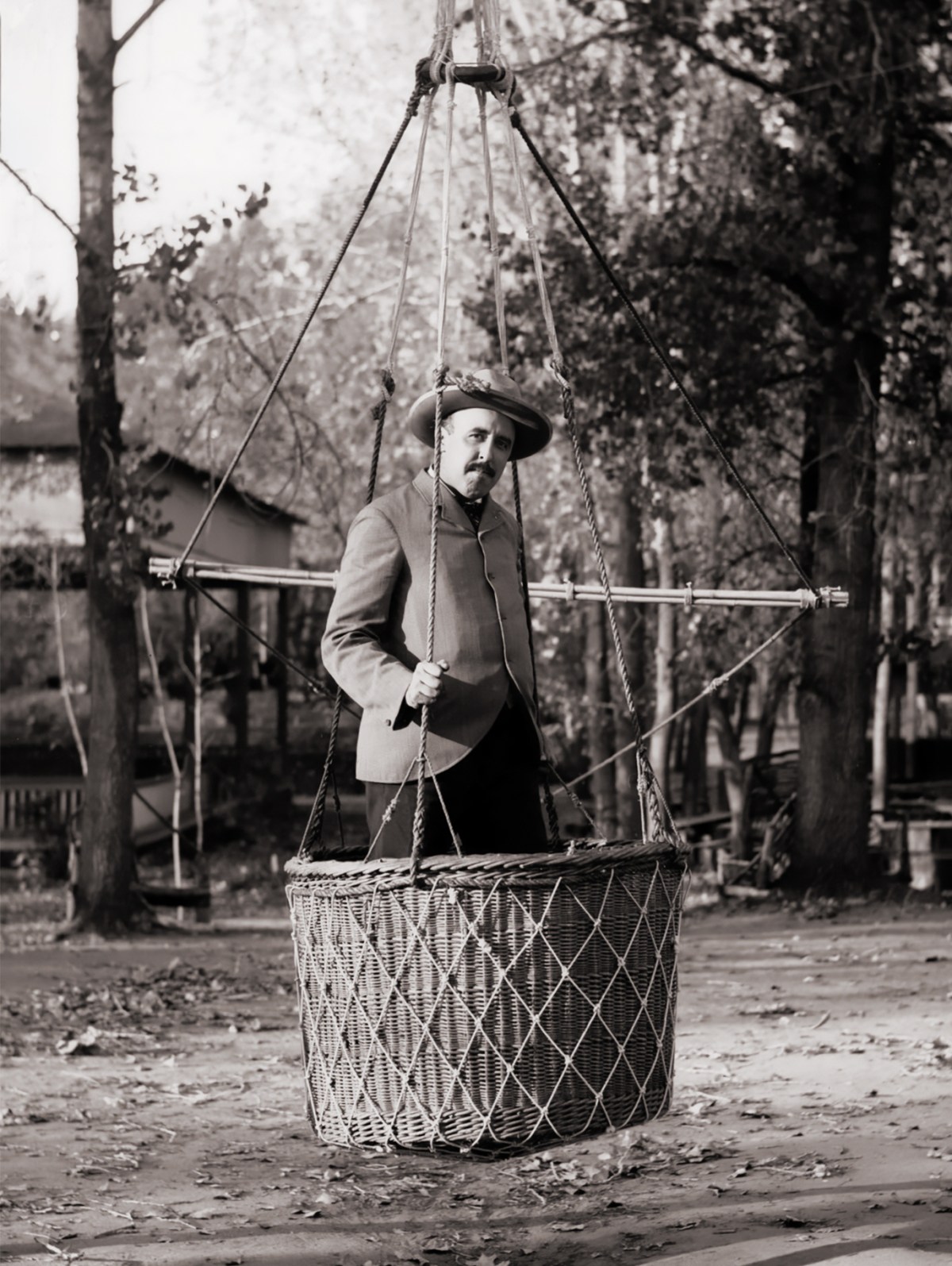 Harry Buckwalter in balloon