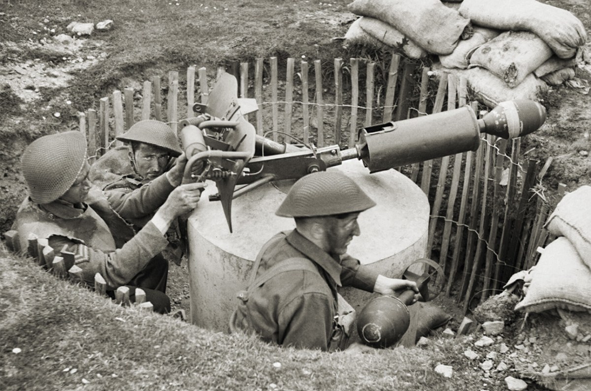 ww2-britain-blacker-bombard-trench