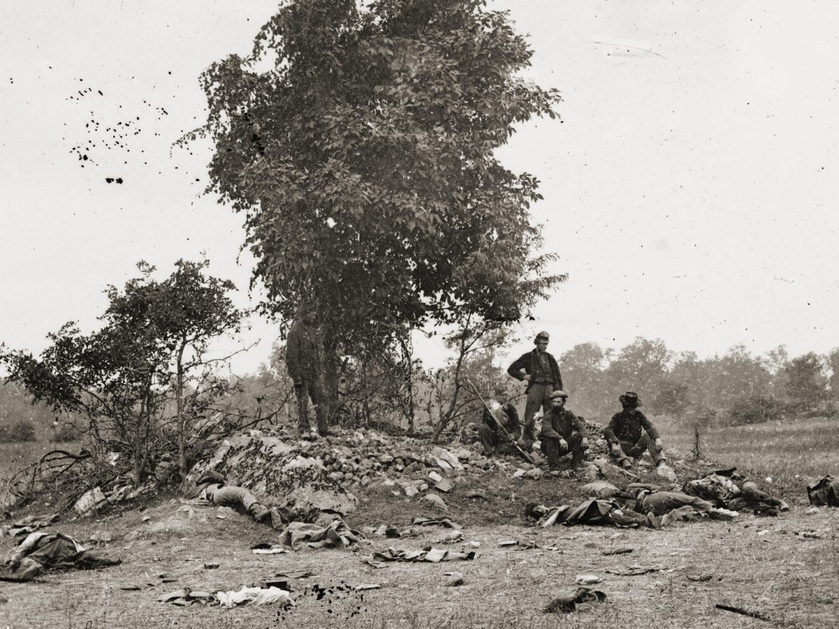 Burial detail after Battle of Antietam