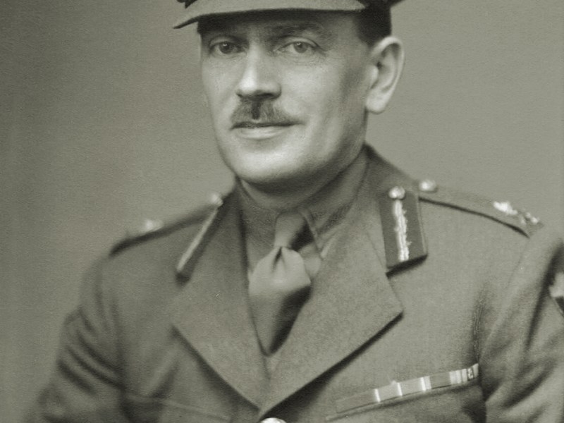 freddie-deguingand-military-portrait