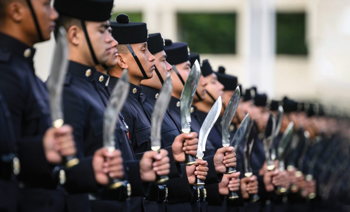 gurkhas-kukri-knives-london