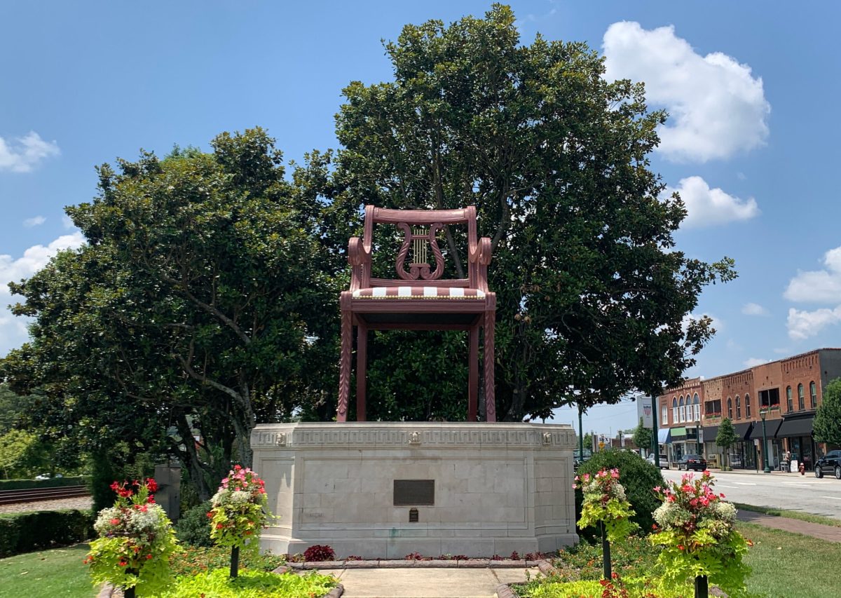 Big Chair, Thomasville, N.C.