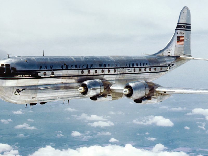 boeing-377-stratocruiser-filght
