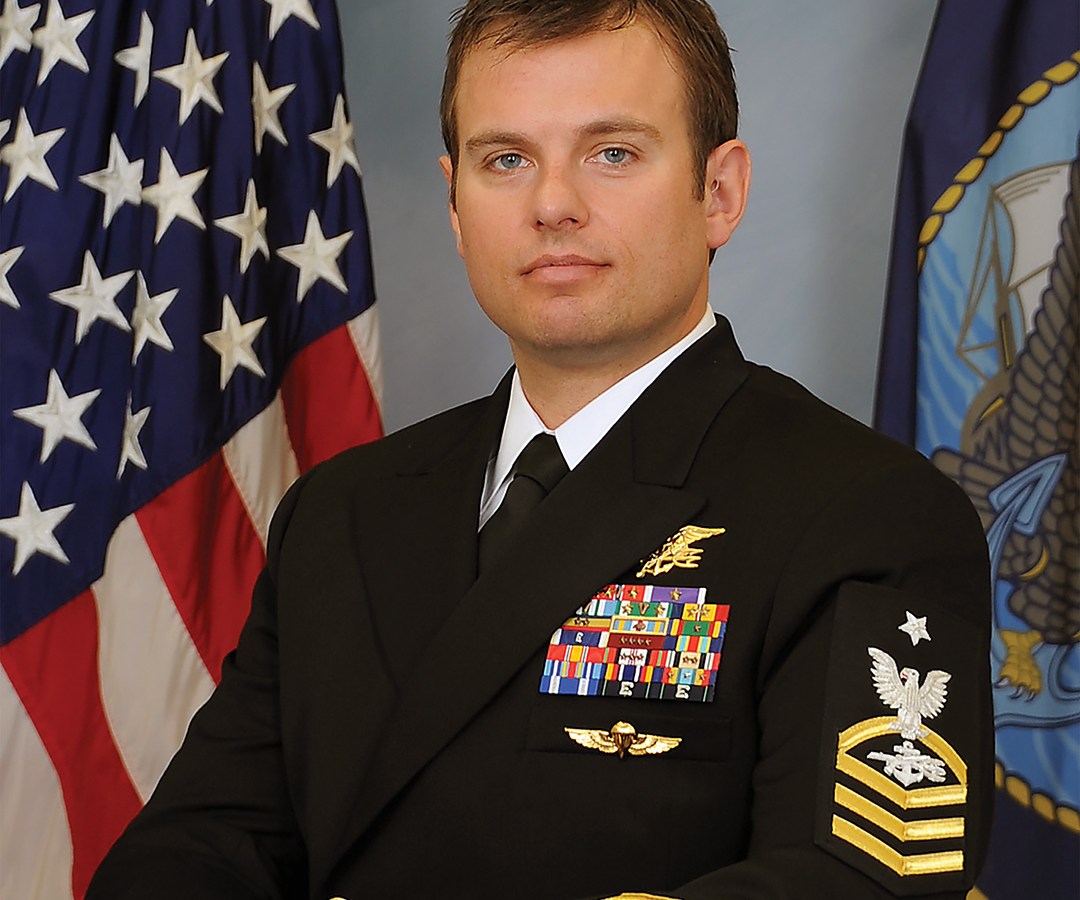 Photo of Senior Chief Special Warfare Operator (SEAL) Edward C. Byers Jr. will be awarded the Medal of Honor by President Barack Obama during a White House ceremony Feb. 29. Byers is receiving the medal for his actions during a 2012 rescue operation in Afghanistan. WASHINGTON (Feb. 24, 2016)