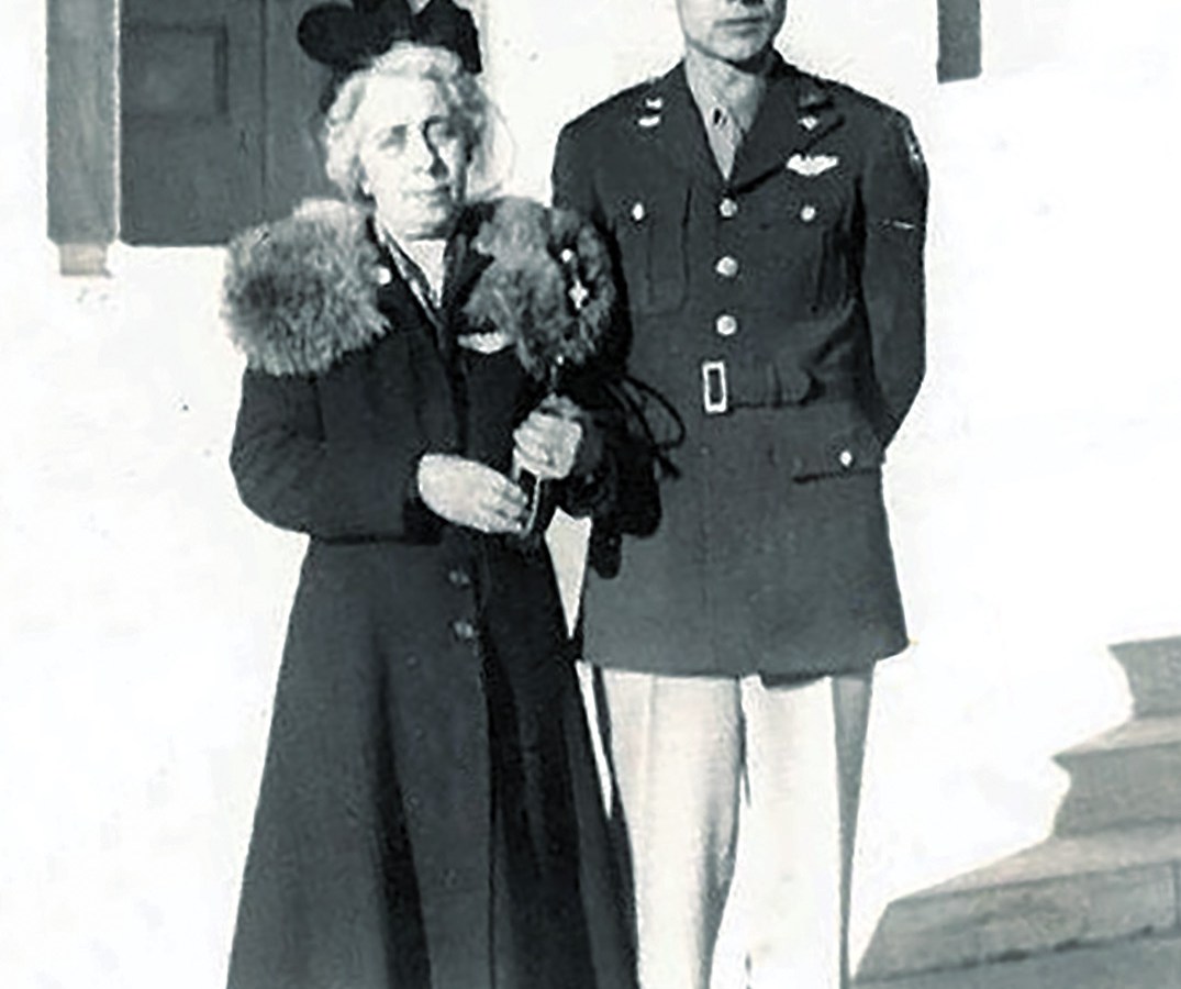 captain-everal-guimond-ww2