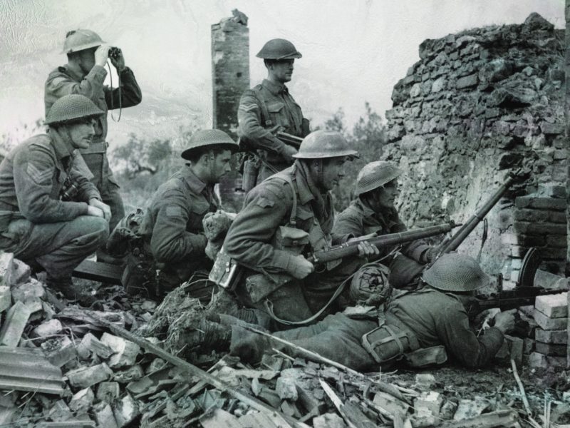 ww2-canadian-troops-italy