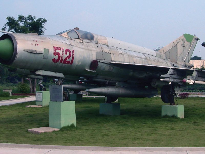 vietnam-mig-21-museum-hanoi