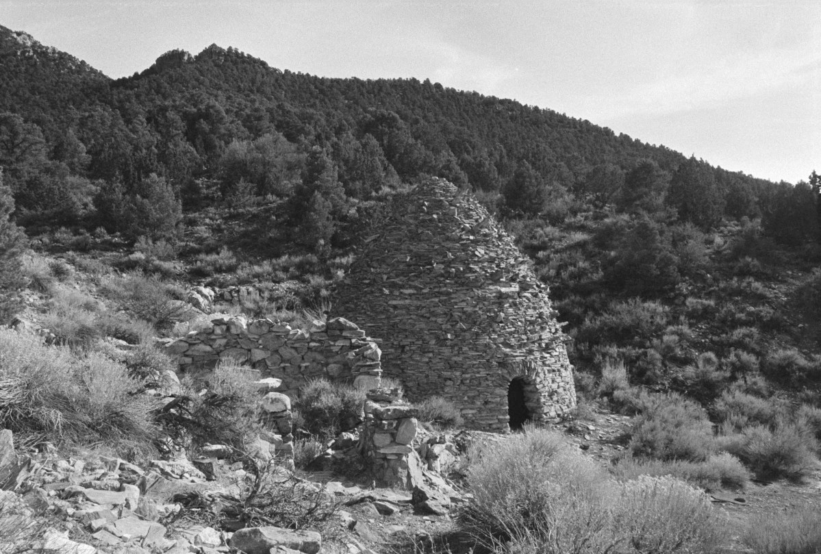 Beehive-shaped charcoal ovens